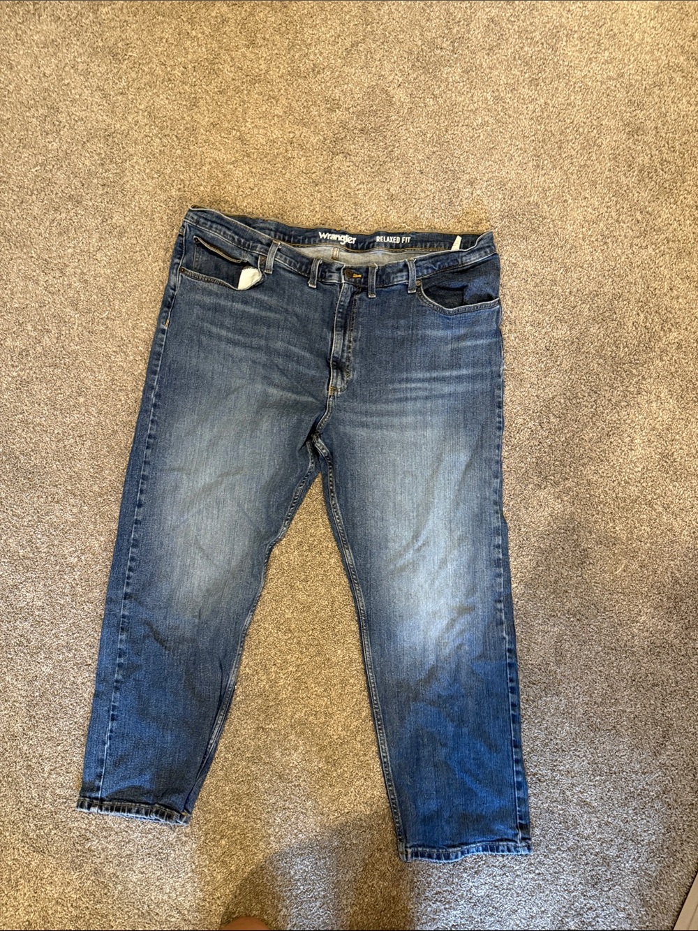Wrangler Men's Dark Blue Relaxed Fit Jeans